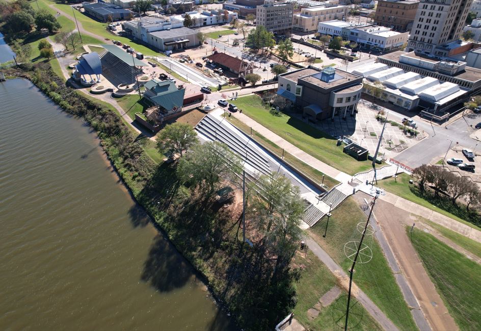 Year-end construction planning for commercial development projects